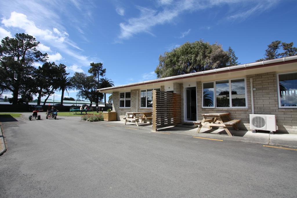 Waikanae Beach Top 10 Holiday Park Гисборн Номер фото